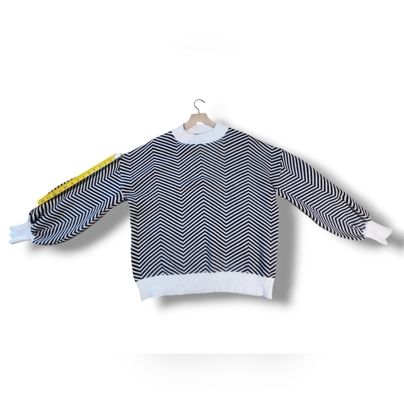 Zesica Oversized Billowing Arm Striped Sweater Womens Size XL - Picture 5 of 7